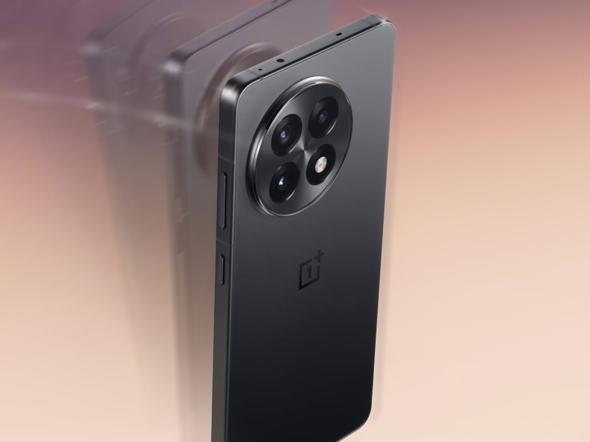 Amazon Deals: Best Smartphone with 512GB Storage Option: Check Out Price in India, Discounts, Offers, Specifications, Features, and More