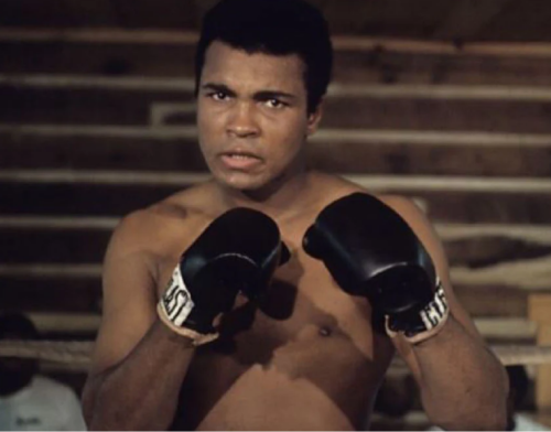 The last performance of Ali: repaid spinks, set records, and never won again