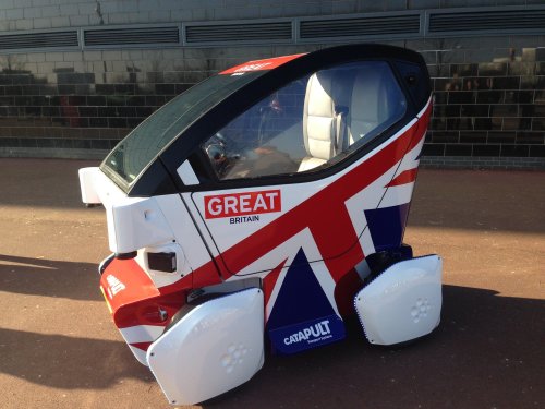 UK government 2025 driverless cars target "ambitious and achievable"
