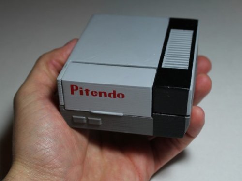 Pitendo Is a Pint-sized Nintendo Emulator
