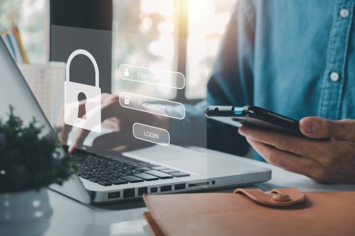 Bitwarden vs LastPass 2024: Which Password Manager Is Best?