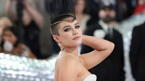 Florence Pugh's Met Gala 2023 Nails Featured a Tiny Portrait of Karl Lagerfeld & Choupette — See Photos