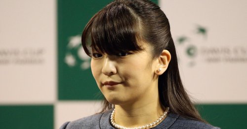 Japanese Princess Mako Gives Up Her Title to Marry College Boyfriend
