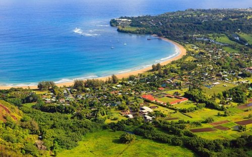 Mark Zuckerberg 'buys part of Hawaii' for $100 million
