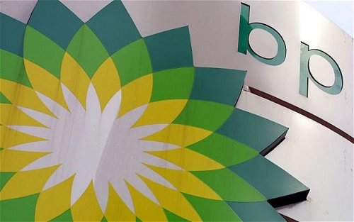 BP profits fall on lower refining margins and disposals