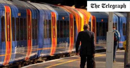 Flexible rail season ticket proposals come under fire