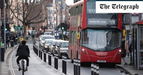 Injuries surge at cycle lane hailed by Jeremy Vine for road safety