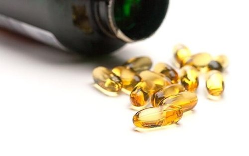'Everyone' needs to take vitamin D supplements as modern life is bad for bones, health officials warn
