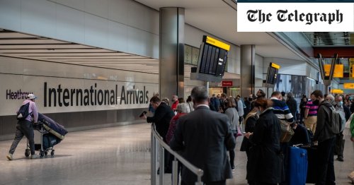 Heathrow faces more summer travel chaos as staff back July strike