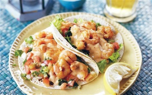 Shrimp tacos with garlic and paprika (tacos de camarón) recipe