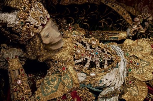 The ghastly glory of Europe&rsquo;s jewel-encrusted relics