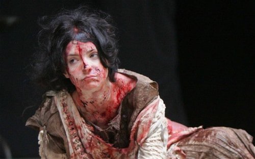 'Grotesquely violent' Shakespeare play which caused dozens to faint goes to cinema