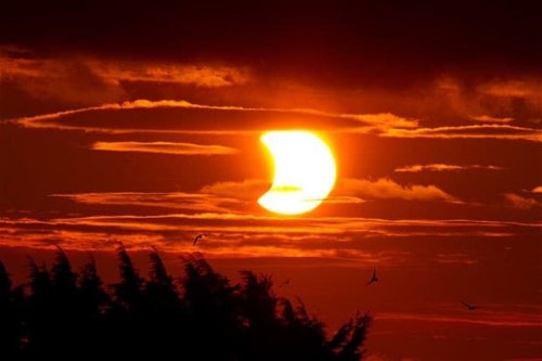 Solar eclipse: Will Friday's astronomical event be ruined by cloudy weather?