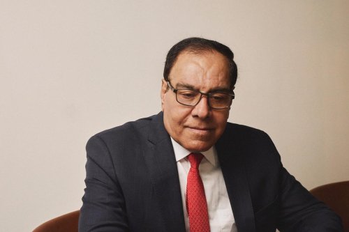 “Ma démarche est de faire comprendre qui sont les Palestiniens” : rencontre avec Izzeldin Abuelaish, héros du film “Un médecin pour la paix”