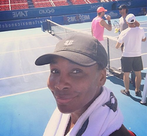 No Photos Please: Venus takes selfie with Nadal in Mexico