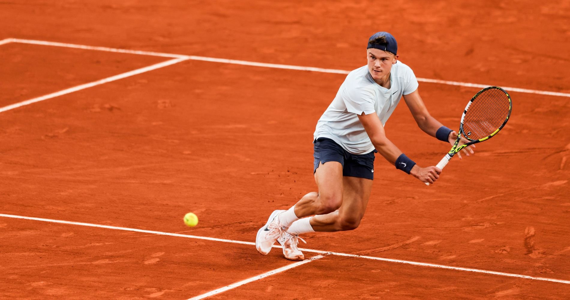 Tennis Majors International cover image