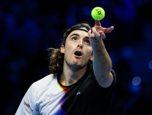 Stefanos Tsitsipas hopes that the Diriyah Cup will offer the ideal preparation for the Australian Open.