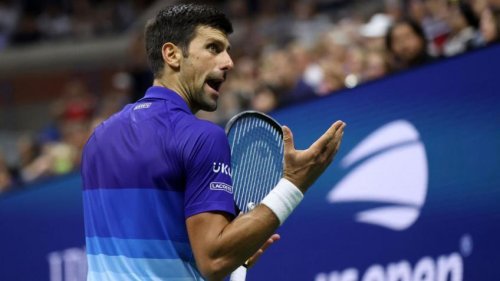 Novak Djokovic s'en prend aux autorités américaines pour leur règle "illogique"