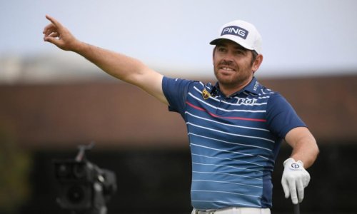 Louis Oosthuizen still the leader at the Open