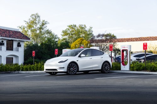 Tesla exec explains objection to Mexico’s proposed EV charging rules