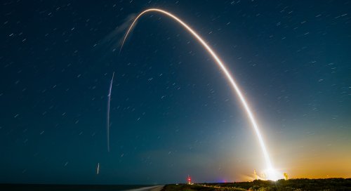 SpaceX breaks Falcon 9 flight record