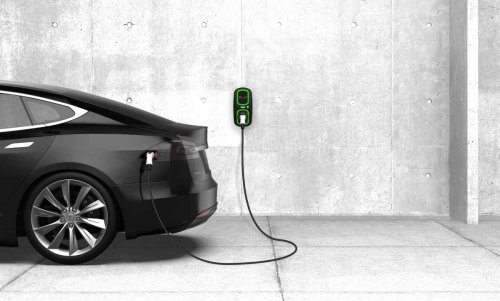 Queda demostrado: es mala idea comprar un coche eléctrico si no puedes cargarlo en casa