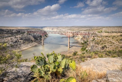 ‘It’s Not a War Zone’: Val Verde County’s Conservative Democratic Sheriff on Misinformation, Immigration