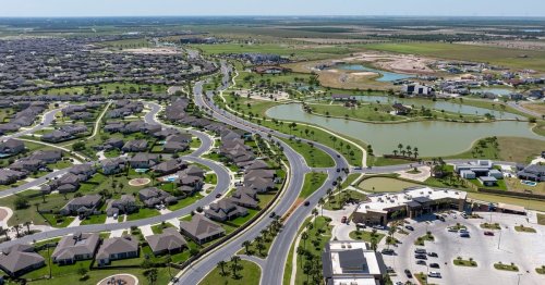 As the Rio Grande runs dry, South Texas leaders look to new water supplies to sustain growth
