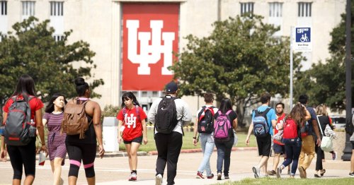 University of Houston asked students to wear neon vests after police drew weapon on a Black student
