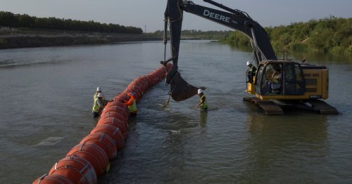 Texas must remove floating barrier from Rio Grande, Fifth Circuit Court orders