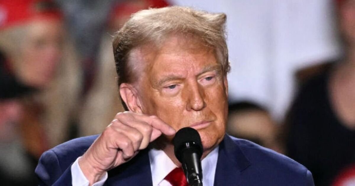 Donald Trump humiliated by 'empty' rally in Michigan as crowd size