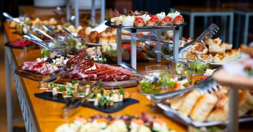 Experts are raving about five foods that can dramatically slash your risk of dementia
