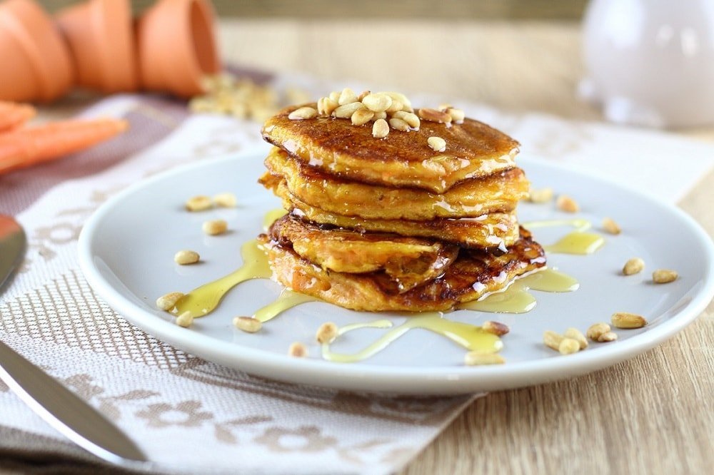 Buttermilch-Karotten-Pancakes als süßes Oster-Frühstück - The inspiring life