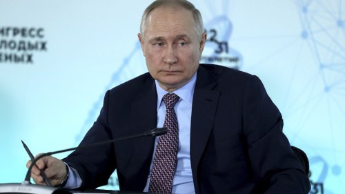 Cancer-hit Putin falls down stairs & soils himself, claims Kremlin 'insider'