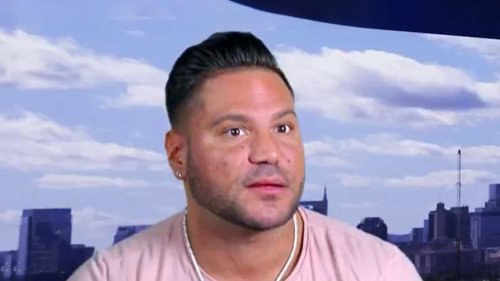 JERZZDAYY Jersey Shore Family Vacation LIVE — Ronnie & Sammi reunion dubbed ‘painfully awkward’ as former castmember makes return
