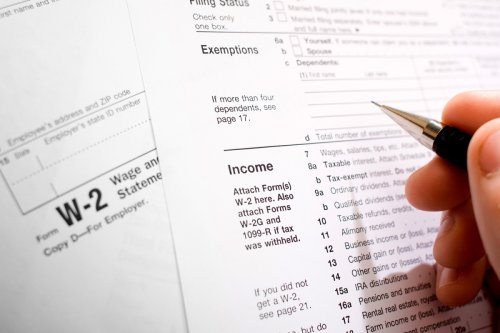 Five key documents you’ll need to earn up $22,503 from the IRS