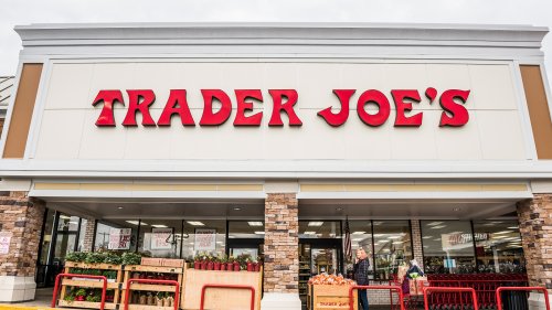 I’m a food expert – four products to buy at Trader Joe’s and ones to avoid