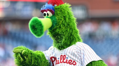 how-much-do-mlb-mascots-get-paid-flipboard