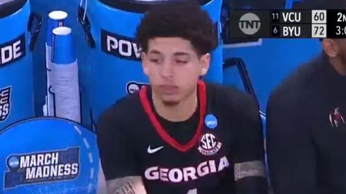 BACK TO FRONT ‘Didn’t start well’ – March Madness star suffers embarrassing wardrobe malfunction spotted by eagle-eyed fans