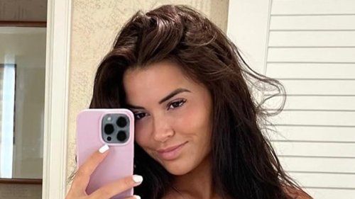 Rachel Bush looks sensational in revealing one-piece bikini as fans ask ...