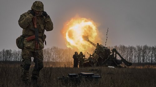 Inside Ukraine’s bloodiest battle where troops have a 4 hour life expectancy