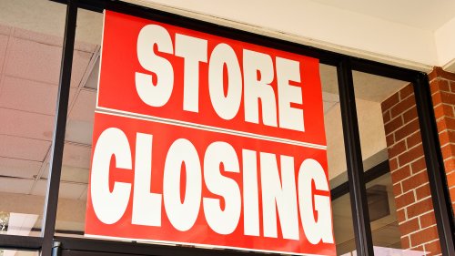 Two huge retail stores with millions of online customers are ‘at risk of bankruptcy’ after industry pummeled by closures