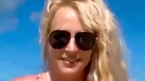 IT'S BRITNEY, BEACH Britney Spears gets naked again on beach and admits she faced ‘struggles’ on vacation that are ‘too offensive to share’
