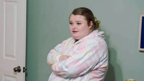 Honey Boo Boo, 17, demands sister Pumpkin buy her a $1K wig in new video despite family’s suspected money troubles