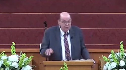 'I AM SORRY' ‘I was wrong’ Pastor Bobby Leonard says after telling churchgoers ‘a man is a man’ during sermon on sexual assault
