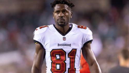 FIGHT NIGHT Ex-NFL star Antonio Brown arrested after wielding gun in brawl with ‘gang of attackers’ at Adin Ross event