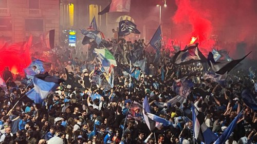 inside-wild-napoli-celebrations-as-fireworks-light-up-naples-and