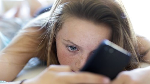 Urgent health warning to parents whose kids use social media