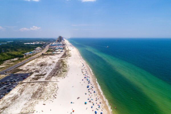 36 Warm Winter Getaways in the USA (2023) You’ll Love
