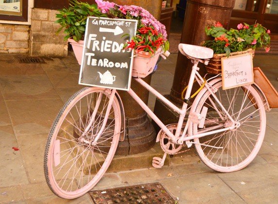 Is this the most Charming Town in England? 